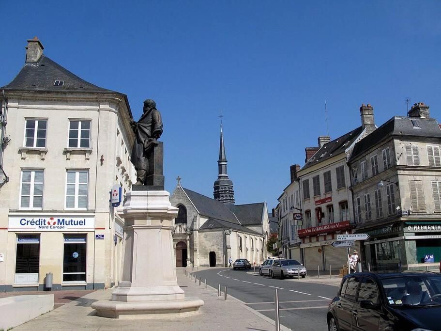 Chez Mily Joli Petit Duplex Plein Centre Villers Cotteret Draps Et Serviettes Fournis Villers Cotterets Bagian luar foto