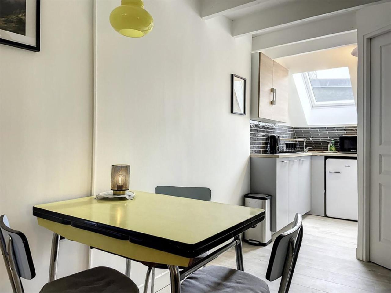 Chez Mily Joli Petit Duplex Plein Centre Villers Cotteret Draps Et Serviettes Fournis Villers Cotterets Bagian luar foto